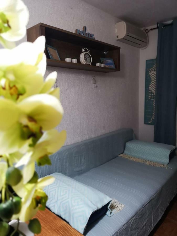 Apartmani Sarm Vir Esterno foto